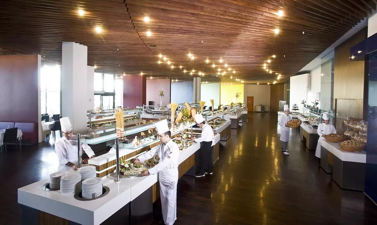 KERVANSARAYLARA_SHABAVIZ (28).jpg